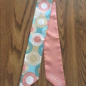 Stylish Coach Scarf👜